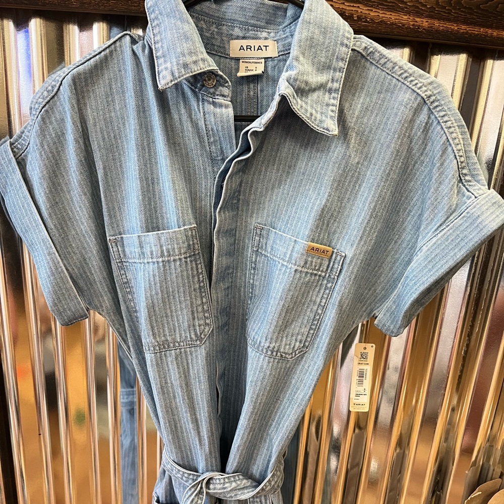 Ariat Small short jumper